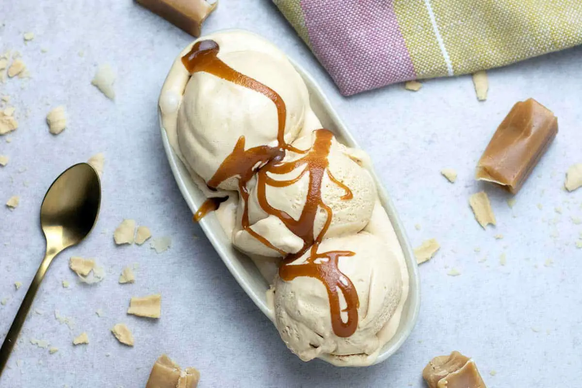 Salted caramel ice cream with caramel sauce on top